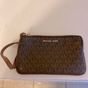 Mk wristlet